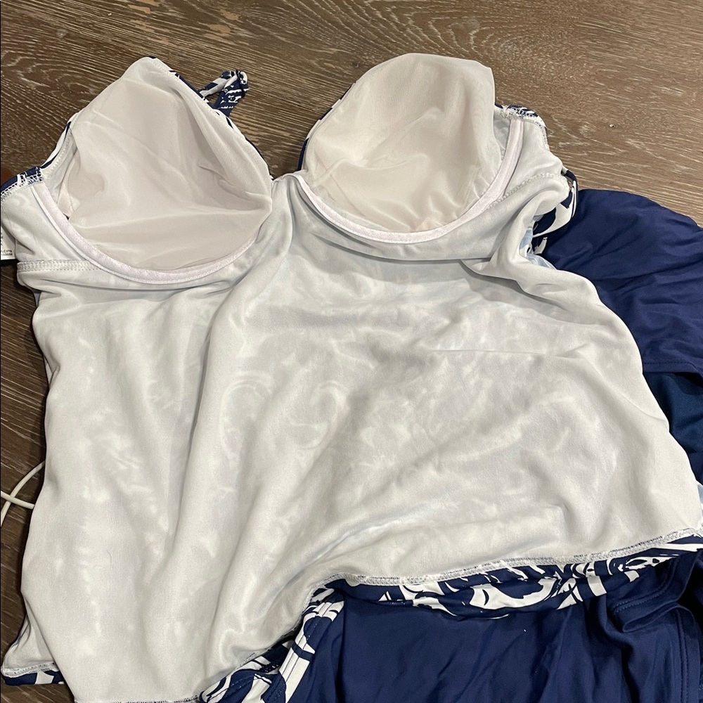 2PC Liz Claiborne Tankini Blue White Patterned Top & Skirt size L - Picture 6 of 11